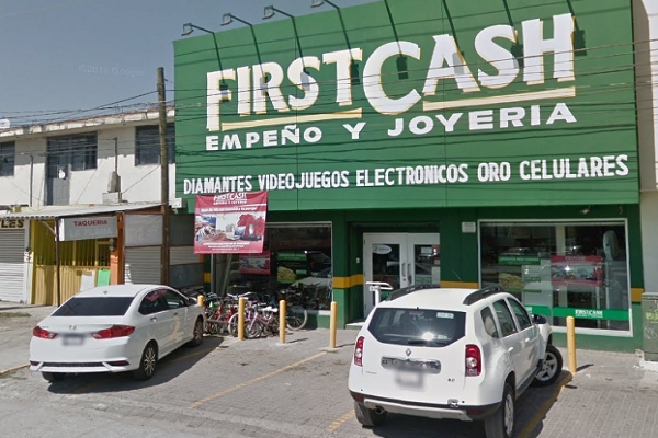 Ladrones salieron huyendo tras escuchar alarma de casa de empeño en Puebla