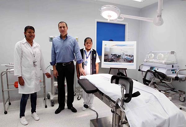 RMV inaugura centro de salud en Tlaxcalancingo