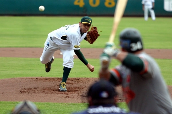 Pericos de Puebla derrotó 6-5 en extrainnings a Leones