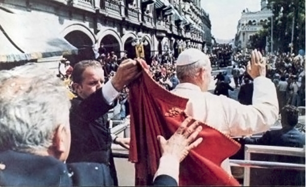 VIDEO: La visita de Juan Pablo II a Puebla en 1979