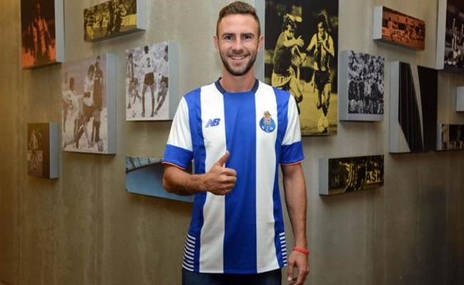 Miguel Layún se une a la legión mexicana del FC Porto