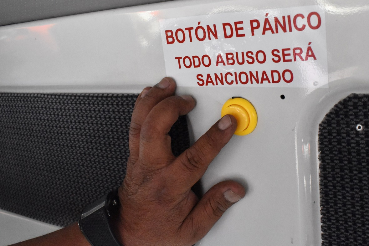 Sólo 1% del transporte público instaló cámaras y botones de pánico: SMT