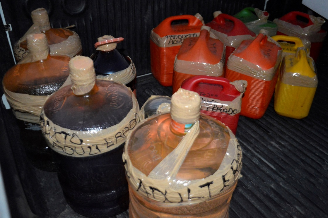 Diputados avalan en comisiones reforma para frenar alcohol adulterado en Puebla