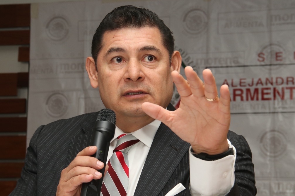 José Juan Espinosa debe aclarar su patrimonio: Armenta