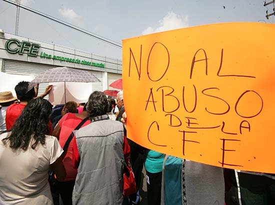 ¿Cuáles son los estados con más deudas ante la CFE?