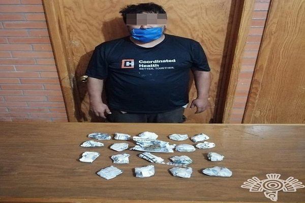 Sujeto quiso machetear a policías para evitar su captura en Zihuateutla
