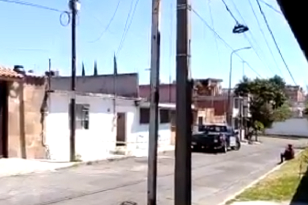 Encuentran cadáver en descomposición al interior de una vivienda en Alseseca