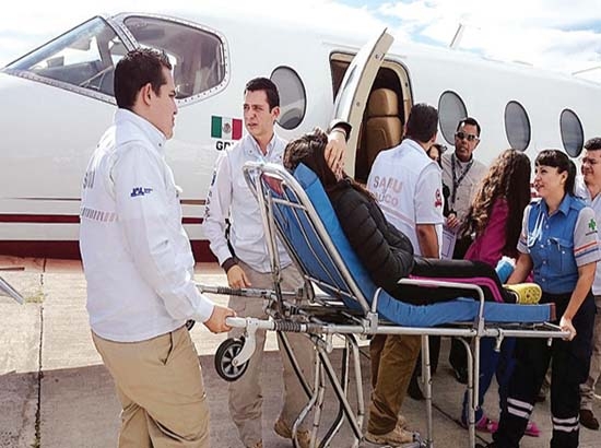 Trasladan en avión a basquetbolistas accidentadas en el Arco Norte