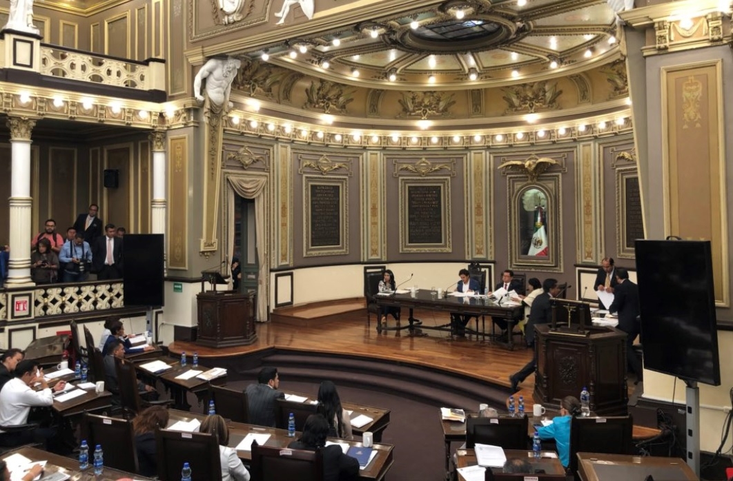 Morena logra reforma legal para cambiar al Fiscal de Puebla