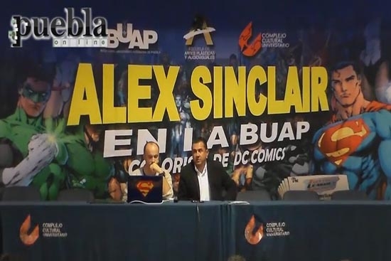 Colorista de DC Cómics comparte experiencias ante jóvenes de Puebla