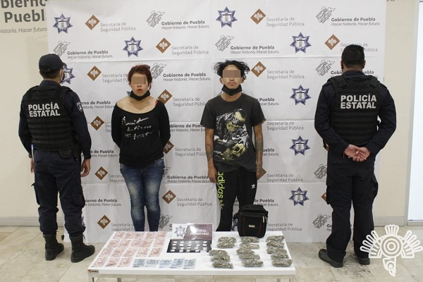 SSP Puebla detiene a pareja de narcomenudistas de la banda “Los Michoacanos”