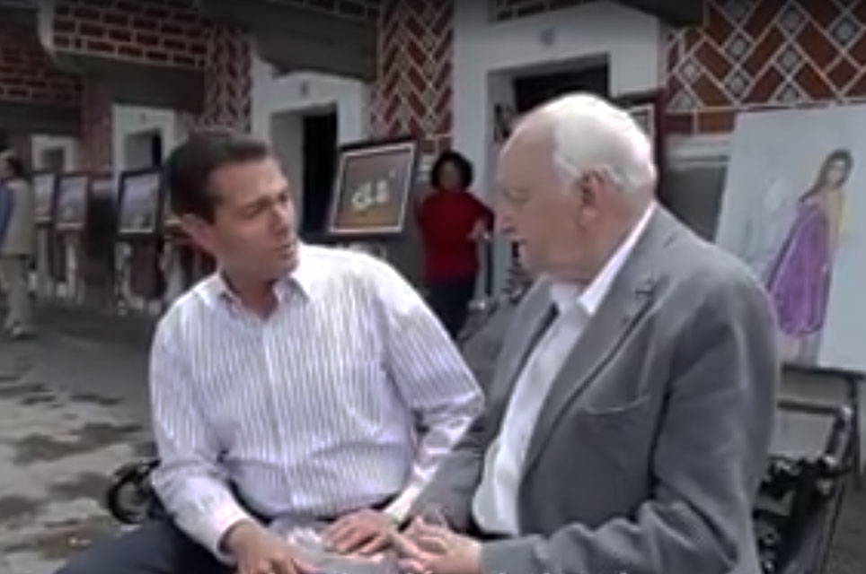 VIDEOS: Expulsan a ciudadanos del Barrio del Artista por spot de Peña Nieto