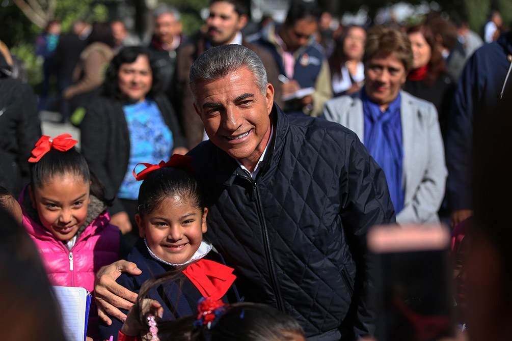 Tony Gali trabaja por el rescate de los valores