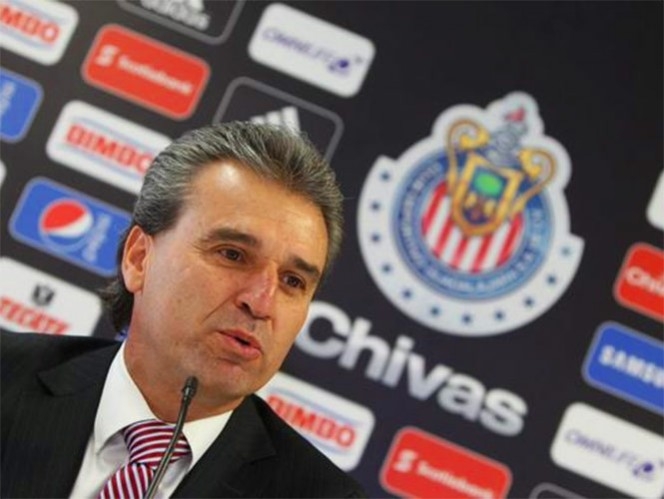 Nestor de la Torre, nuevo presidente deportivo de Chivas, llegaría Chepo como DT