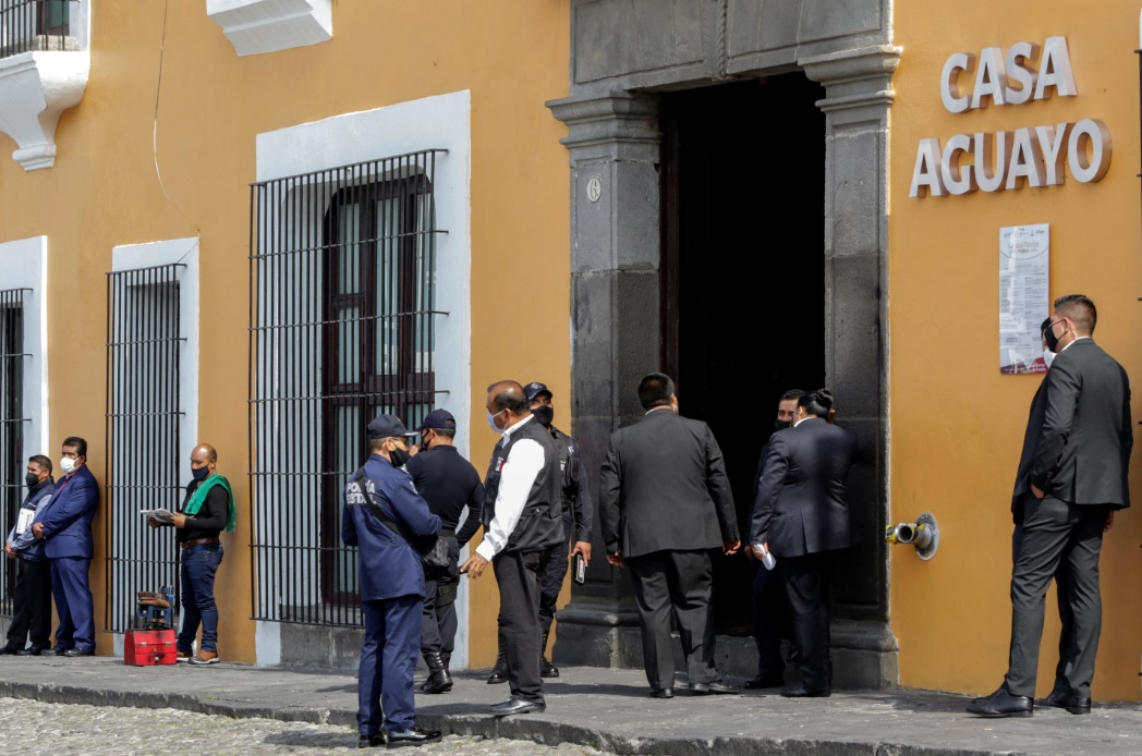 Al menos cuatro funcionarios estatales dejan cargo en busca de candidaturas