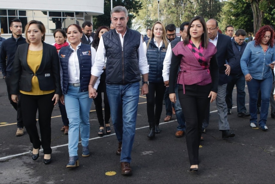 Tony Gali y Claudia Rivera encabezan primer acto público juntos: clausura de campaña “Juguemos sin violencia”