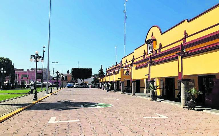 Hallan vestigios arqueológicos en zócalo de San Andrés Cholula
