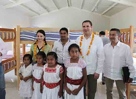 CDI arranca en Puebla rehabilitación de albergues para niños indígenas