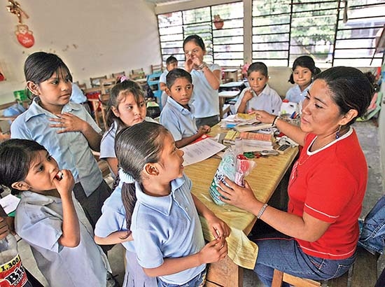 OCDE reprueba sistema de calificación en las escuelas de México