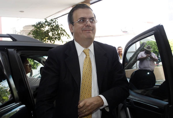 PRD perderá votos por aliarse con el gobierno, critica Ebrard