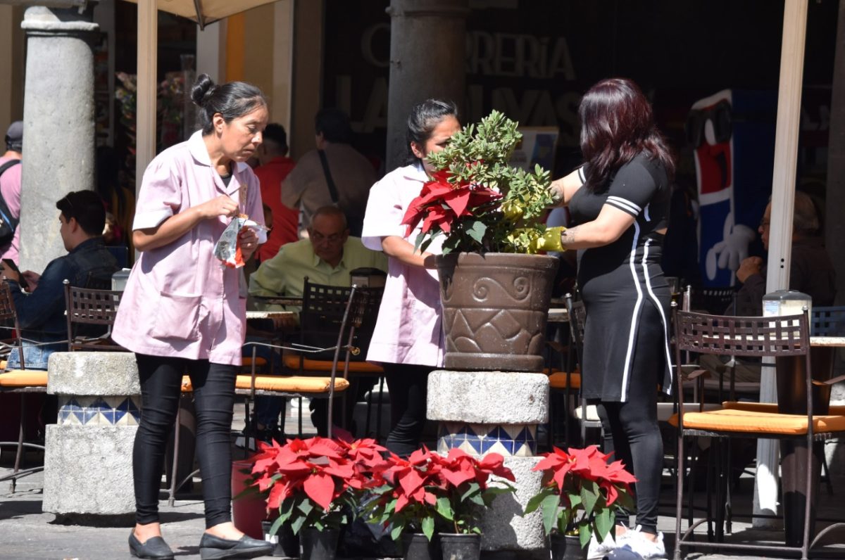 En Puebla, mujeres trabajan 7 horas más que los hombres