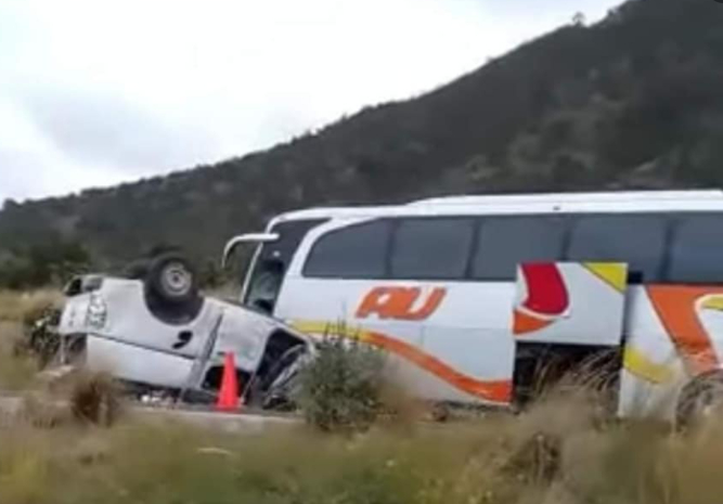 Cuatro personas mueren tras colisión en la autopista Amozoc-Perote