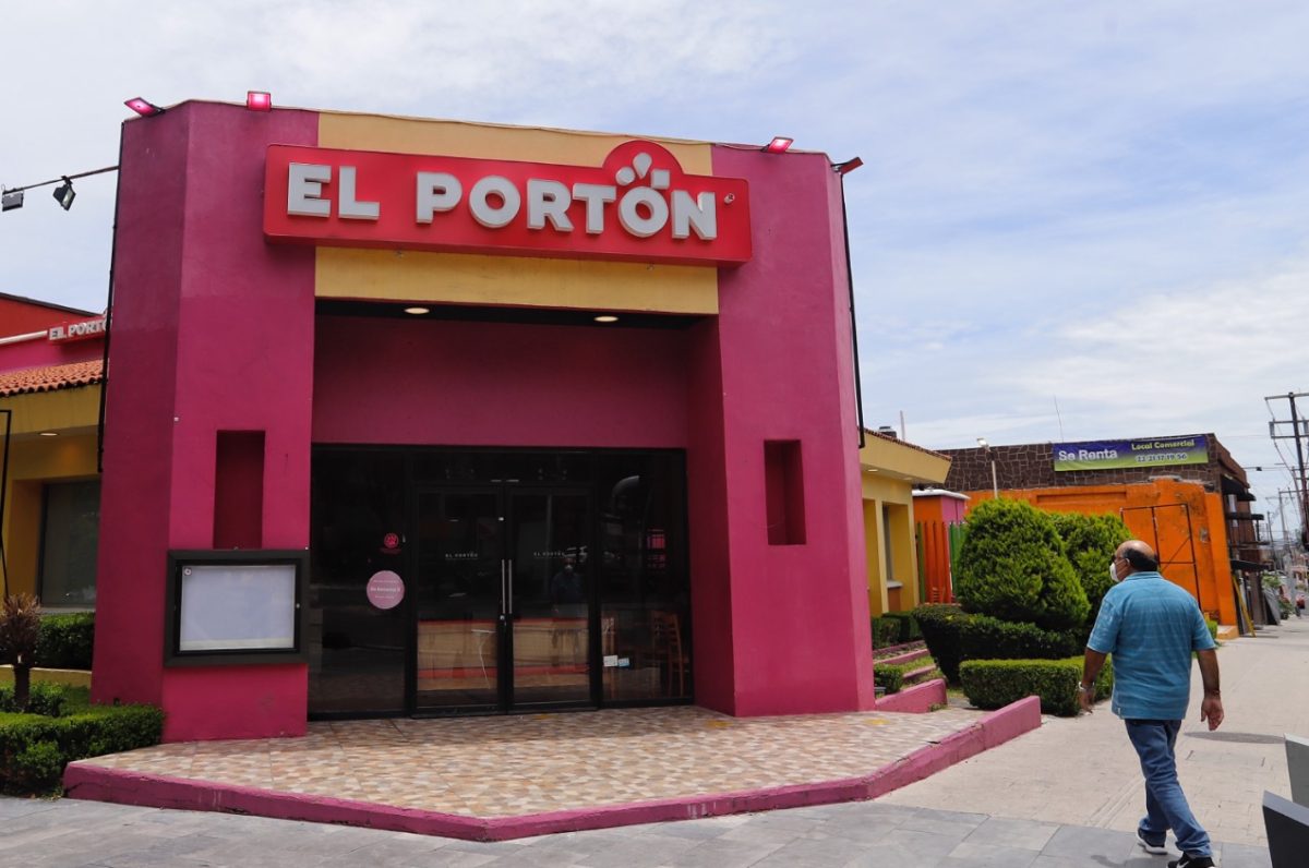Cerraron 30 restaurantes en Puebla por crisis de COVID: Aprepsac