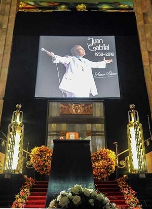 INBA gastó más de 6 mdp en el adiós de Juan Gabriel