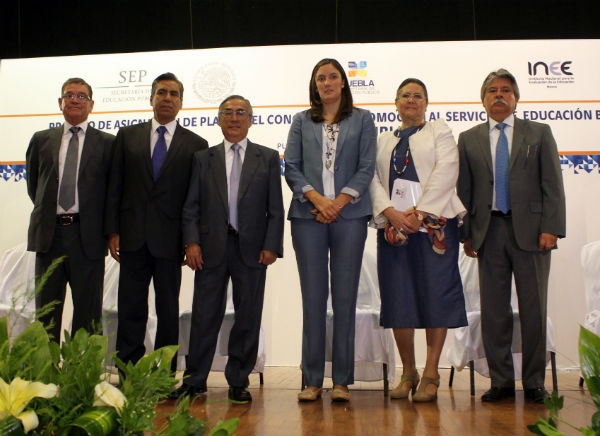 SEP Puebla asigna 691 plazas de directores y supervisores para nivel básico