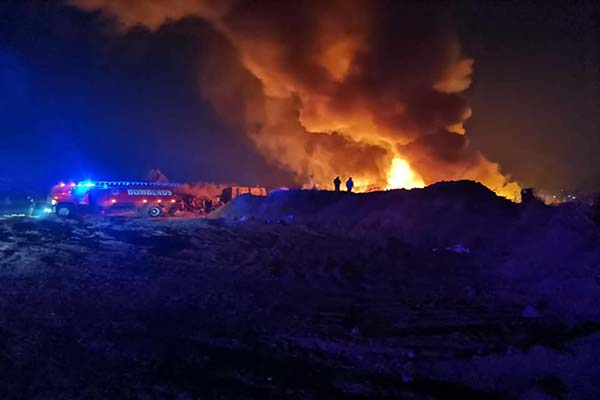 Bomberos de Cuautlancingo exhorta a la población a no provocar incendios en lotes baldíos
