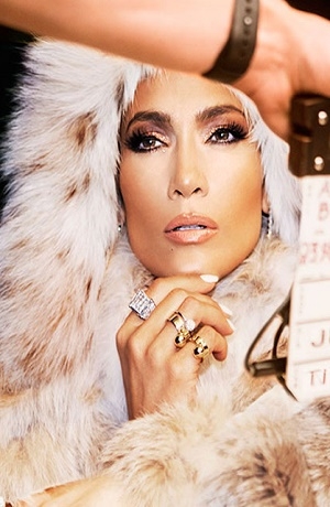 Jennifer Lopez lanza videojuego “Dinero”