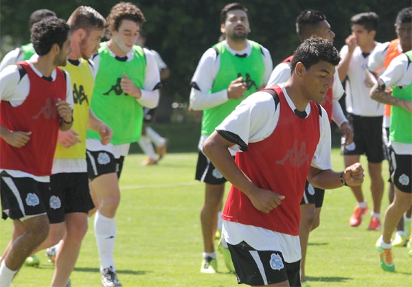 Puebla FC entrena de cara a pretemporada en Acapulco