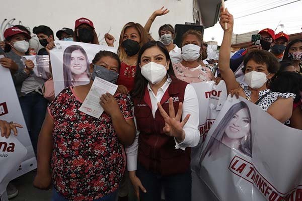Más seguridad, ofrece la candidata Claudia Rivera Vivanco