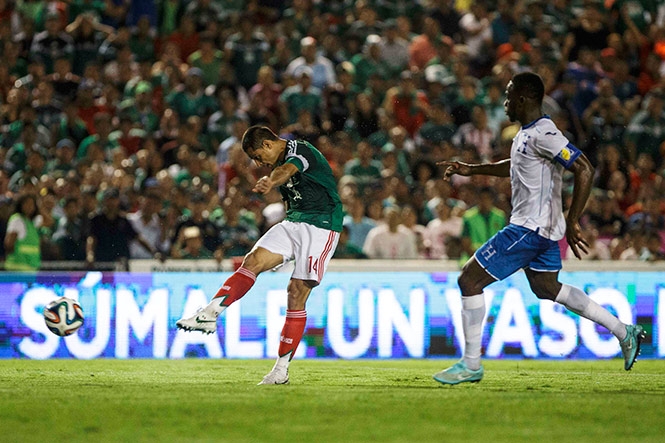 Real Madrid destacó gol de Chicharito con el Tri