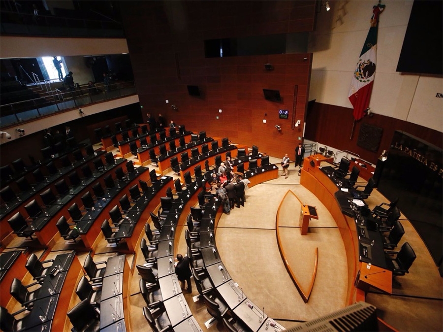 Sin quórum, senadores aplazan restitución del titular de la Fepade