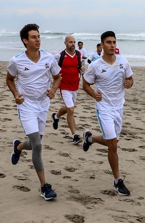 Lobos BUAP concluyó pretemporada en Acapulco