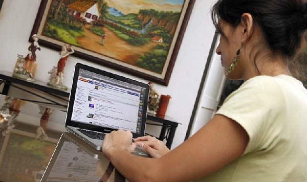 En Puebla seis de cada 10 hogares poseen conexión a internet: INEGI