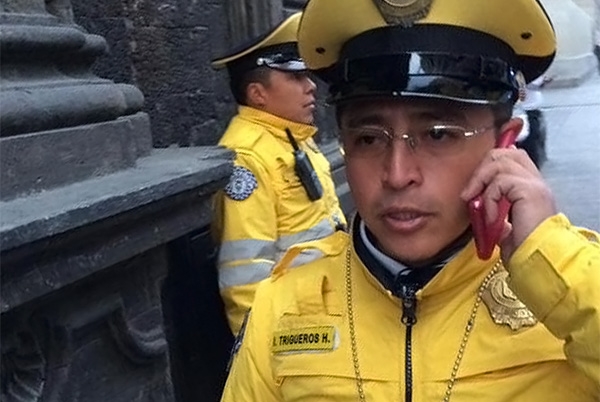 Policía que mutiló oreja a conductor es poblano; está preso