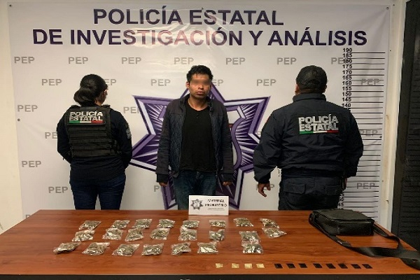 Distribuidor de drogas en la Central de abasto es atrapado por la policía