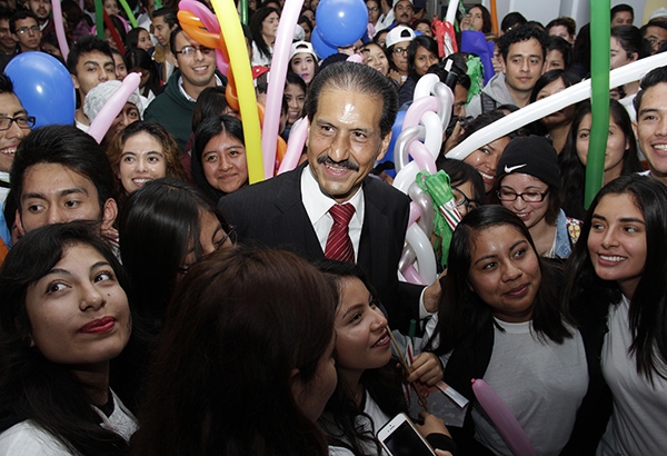 Diálogo permanente, vía de crecimiento en la BUAP: Alfonso Esparza