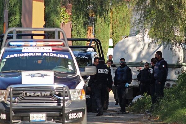 Hallan sin vida a hombre encobijado en la colonia Independencia Caleras