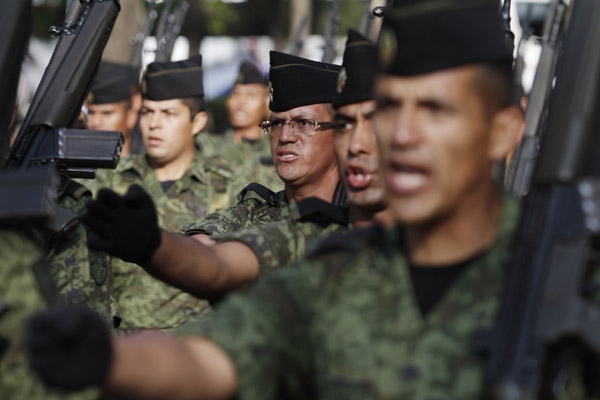 Militares serán juzgados como civiles por delitos del fuero común