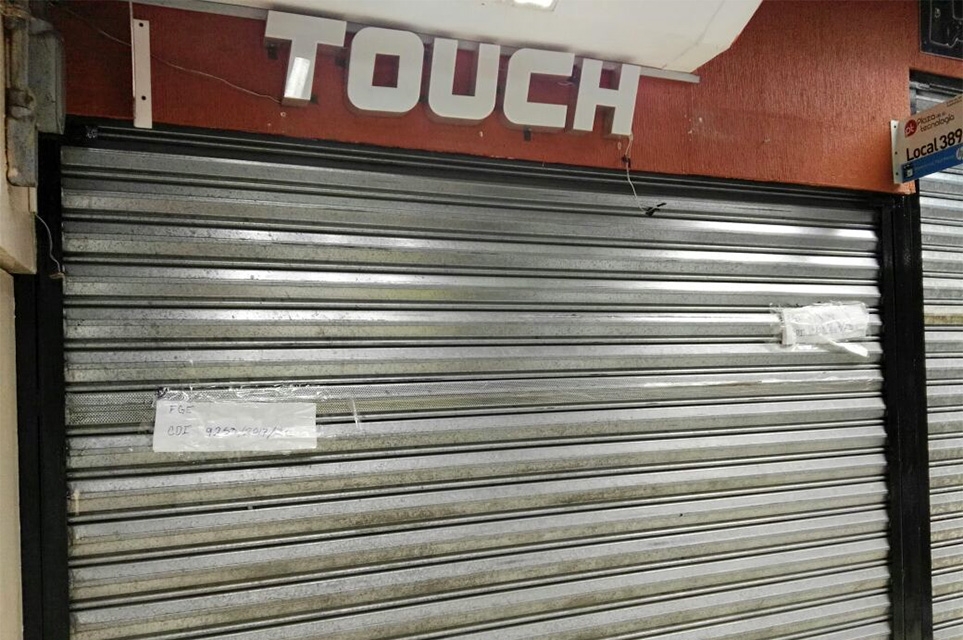 Alteran sellos de la Fiscalía en negocio asegurado en Plaza de la Tecnología