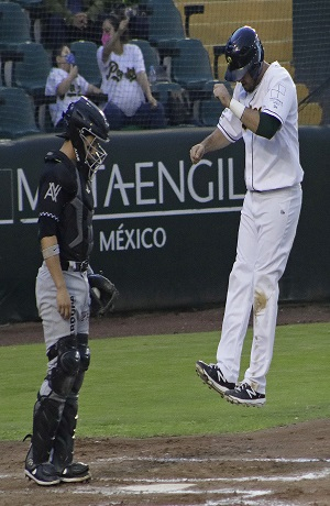 Suspenden juego Pericos vs Mariachis en Puebla por contagios de COVID