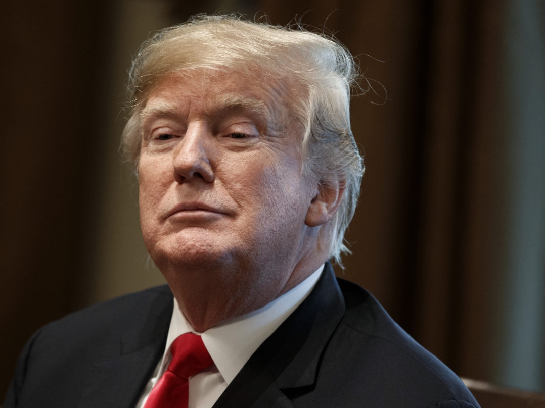 Trump pide 8.6 mil mddp al Capitolio para muro fronterizo