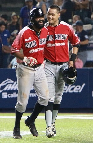 Guerreros de Oaxaca pegó primero 4-1 a Sultanes de Monterrey en la Serie del Rey