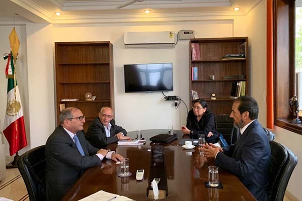 El rector de la BUAP se reunió con el embajador de México en India