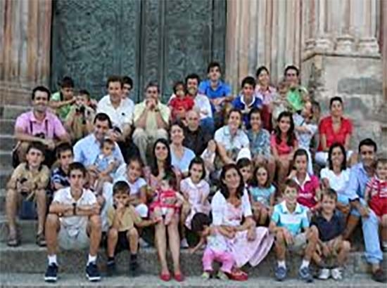 Alumnos de la Ibero Puebla proponen iniciativa de Ley de Familia Ampliada