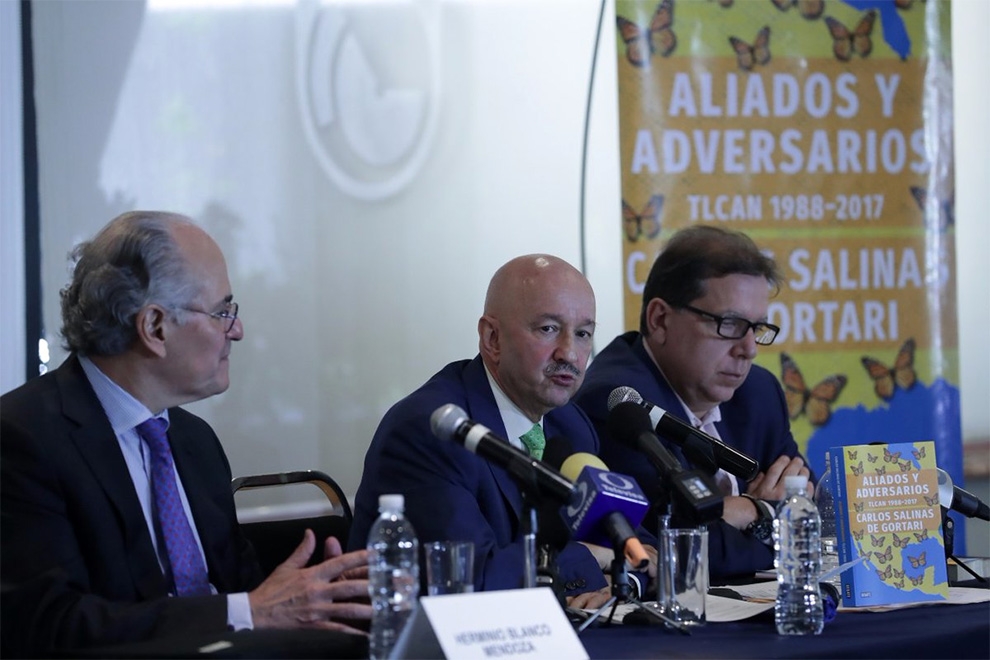 Carlos Salinas reaparece con libro para defender su legado: el TLCAN