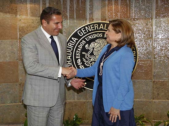 Tras caída de Facundo Rosas, RMV se reúne con titular de la PGR